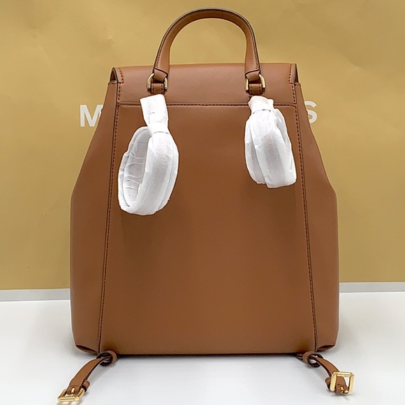 MICHAEL KORS PHOEBE MEDIUM DRAWSTRING BACKPACK BROWN SIGNATURE COLOR - Picture 8 of 16